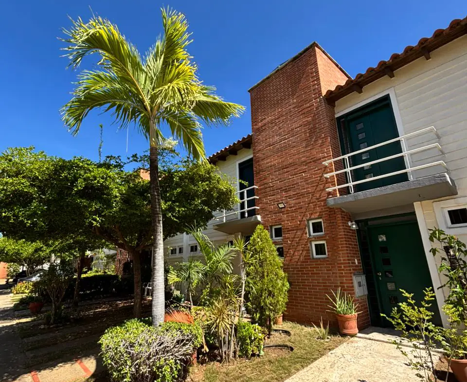 Townhouse en Ventan en Margarita