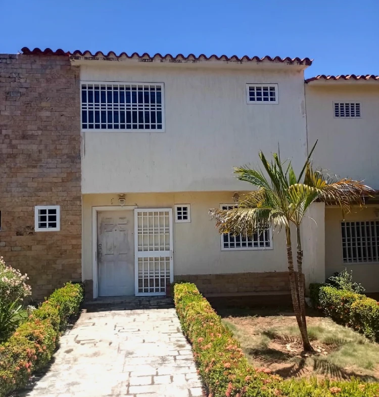 Townhouse en Venta en Margarita con precio de oportunidad