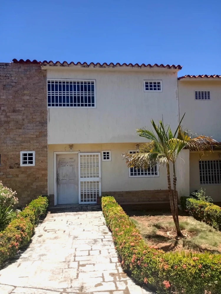 Townhouse en Venta en Margarita con precio de oportunidad