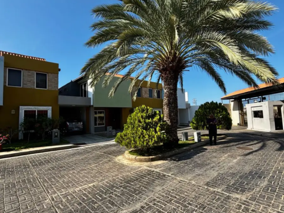 Townhouse en Venta en Margarita con excelente ubicación