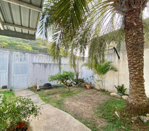 Townhouse en Venta en Margarita con excelente ubicación