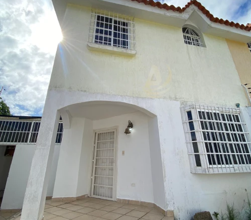 Townhouse en Venta en Margarita con excelente ubicación