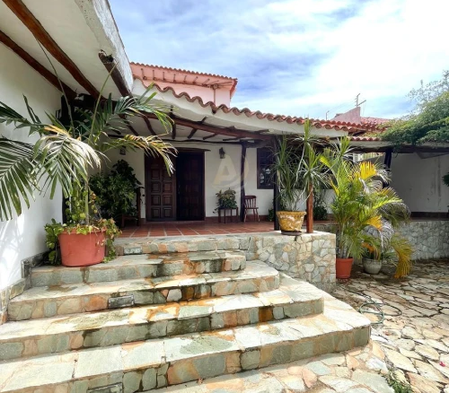 Casa en Venta en Margarita con excelente ubicación.
