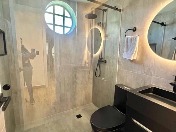 6 Townhouse en Venta en Margarita con excelente ubicación