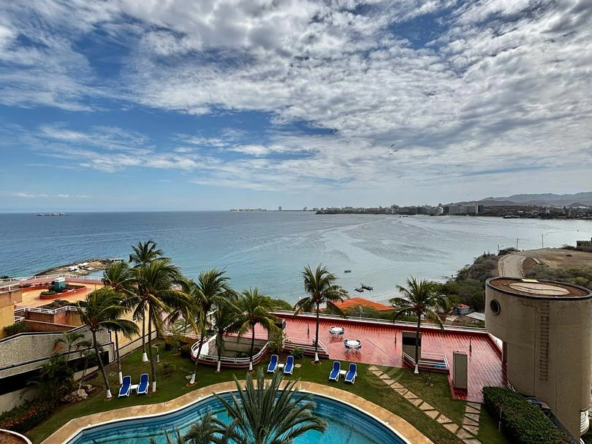 11 Apartamentos en Venta en Margarita con vista al mar