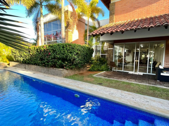 16 Casa en Venta en Margarita de Lujo