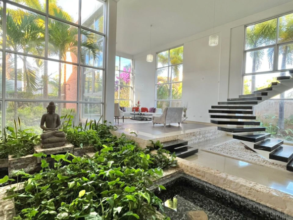 19 Casa en Venta en Margarita de Lujo