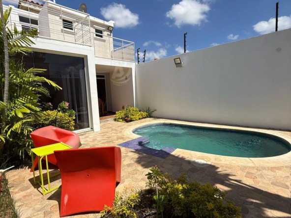 Townhouse en Venta en Margarita con excelente ubicación