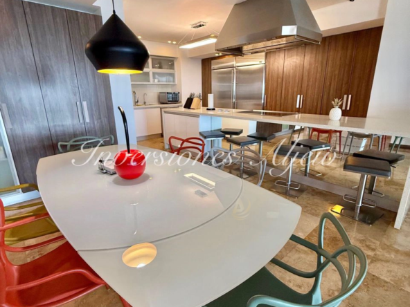 4 Apartamentos en Venta en Margarita de Lujo