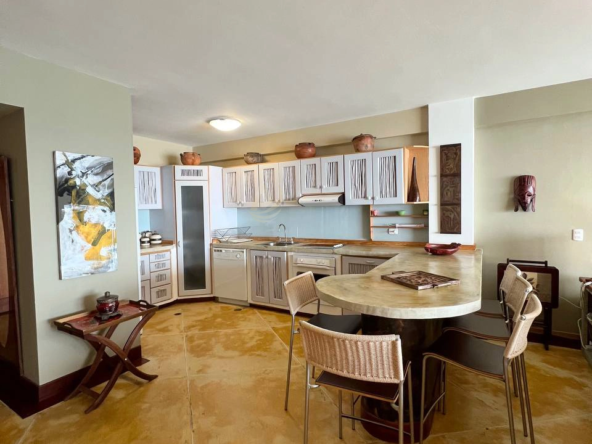 6 Apartamentos en Venta en Margarita con vista al mar