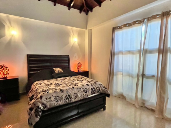 6 Casa en Venta en Margarita de Lujo