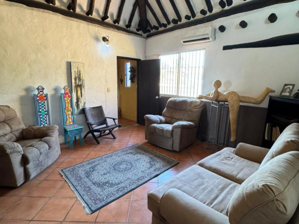 7 Casa en Venta en Margarita con excelente ubicación