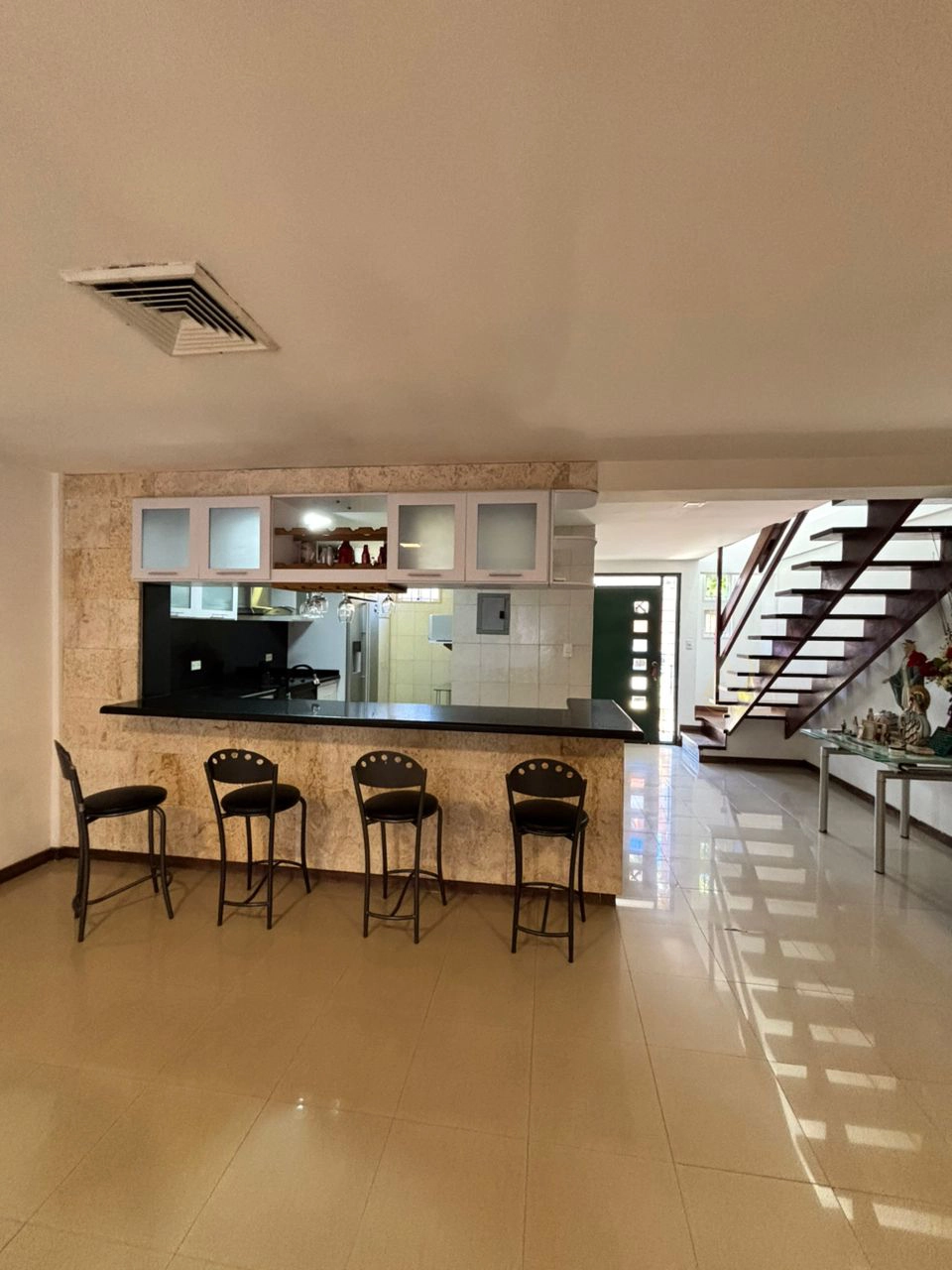 Townhouse en Venta en Margarita con excelente ubicación