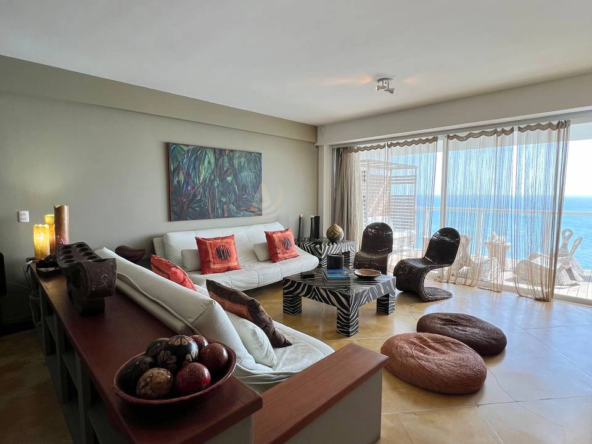 8 Apartamentos en Venta en Margarita con vista al mar