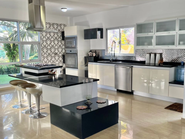 8 Casa en Venta en Margarita de Lujo