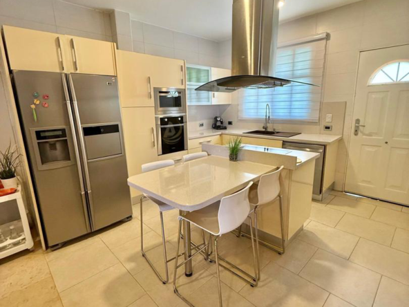 Townhouse en Venta en Margarita con excelente ubicación