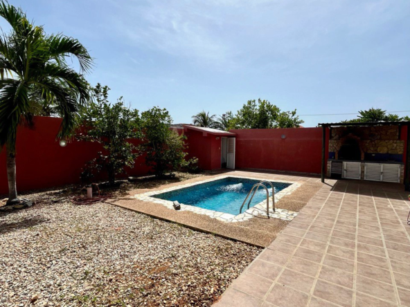 11 Casa en Venta en Margarita con excelente ubicación