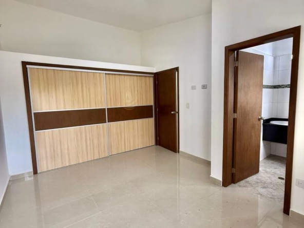11 Townhouse en Venta en Margarita con excelente ubicación