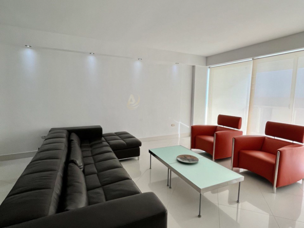 13 Apartamentos en Venta en Margarita con vista al mar