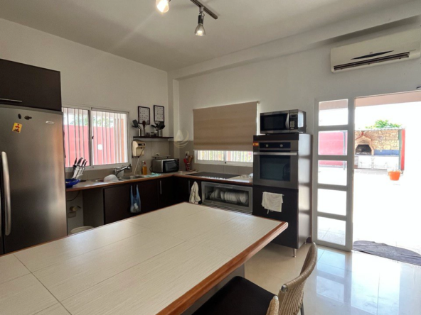 13 Casa en Venta en Margarita con excelente ubicación