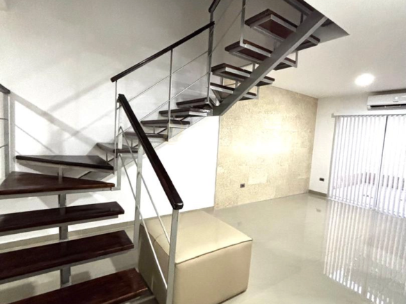Townhouse en Venta en Margarita con excelente ubicación