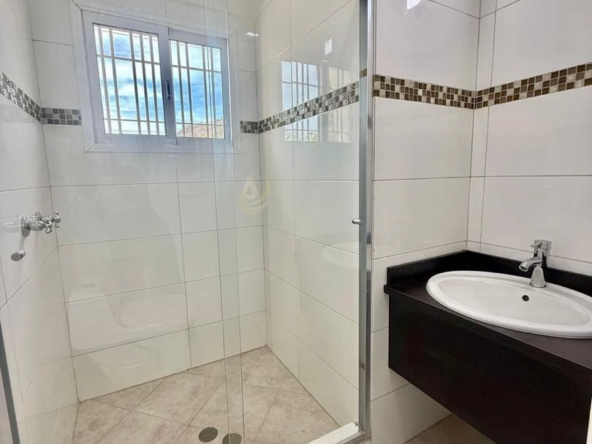 18 Townhouse en Venta en Margarita con excelente ubicación