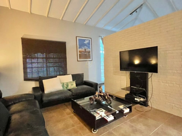 3 Casa en Venta en Margarita con excelente ubicación