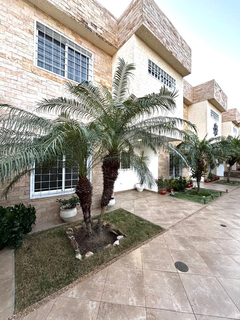 Townhouse en Venta en Margarita con excelente ubicación