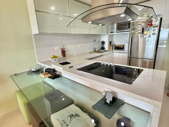 4 Apartamentos en Venta en Margarita con vista al mar