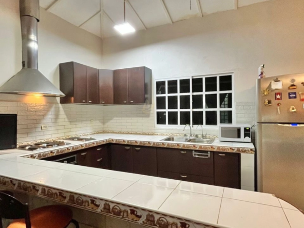 4 Casa en Venta en Margarita con excelente ubicación