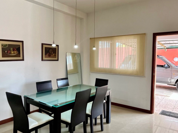 4 Casa en Venta en Margarita con excelente ubicación