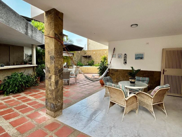 6 Casa en Venta en Margarita con excelente ubicación