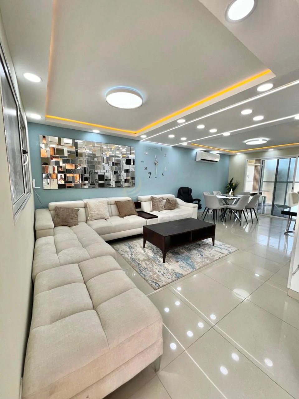 Townhouse en Venta en Margarita con excelente ubicación