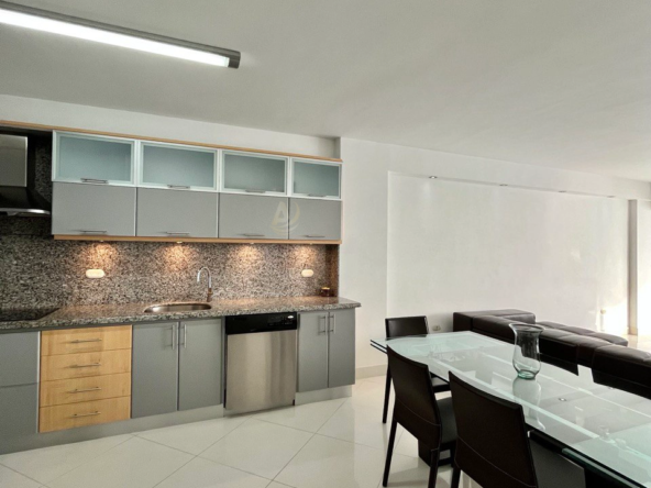 8 Apartamentos en Venta en Margarita con vista al mar
