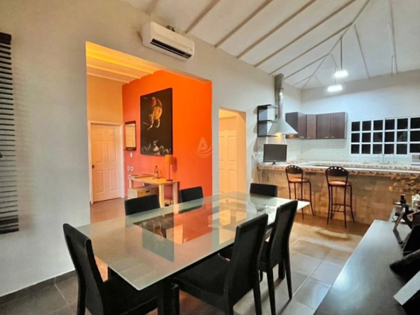 8 Casa en Venta en Margarita con excelente ubicación