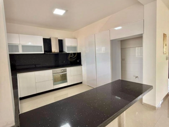8 Townhouse en Venta en Margarita con excelente ubicación