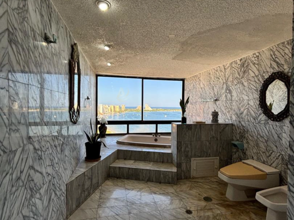 10 Apartamentos en Venta en Margarita con vista al mar