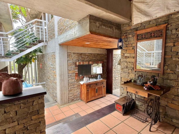 10 Casa en Venta en Margarita de Lujo