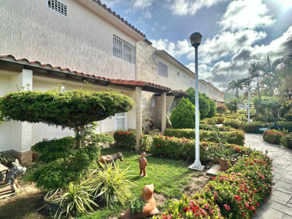 Townhouse en Venta en Margarita con excelente ubicación
