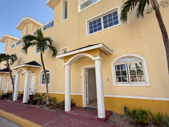 4 Apartamentos en Venta en Margarita con excelente ubicación