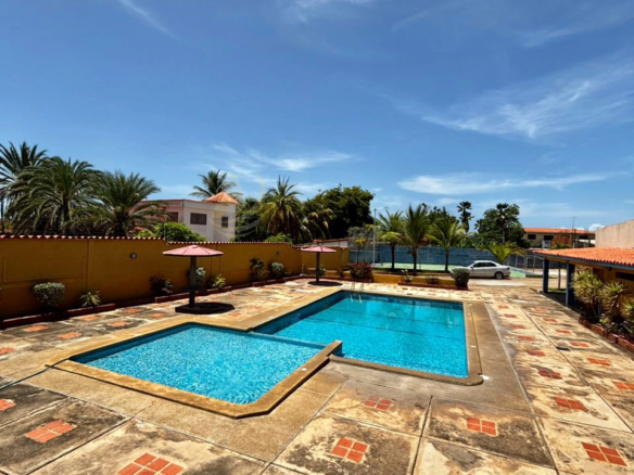 Townhouse en Venta en Margarita con excelente ubicación
