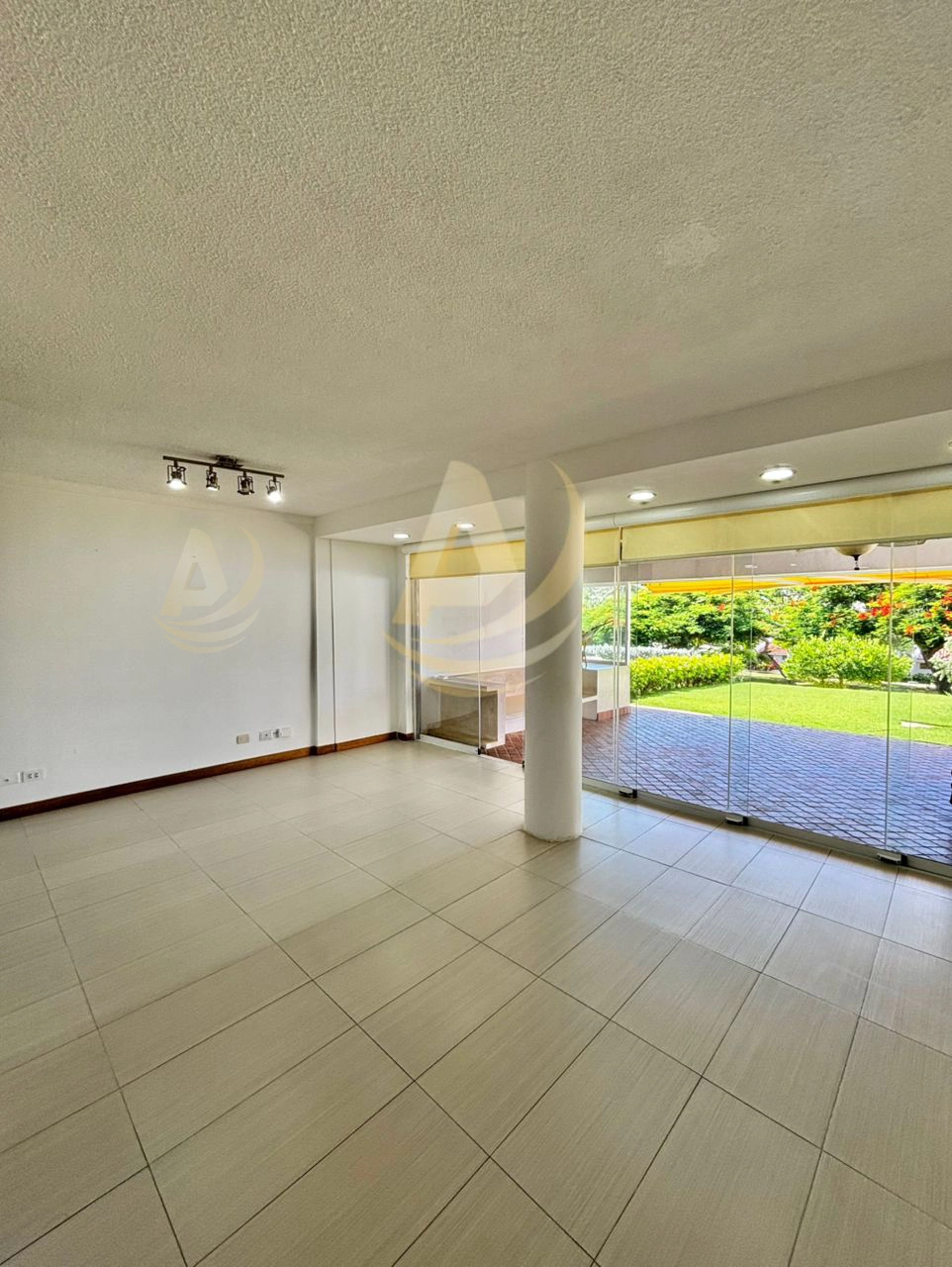 Townhouse en Venta en Margarita con excelente ubicación
