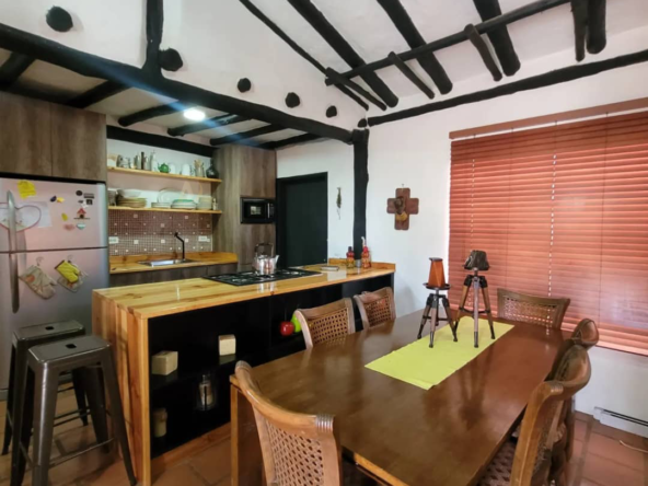 9 Casa en Venta en Margarita con excelente ubicación
