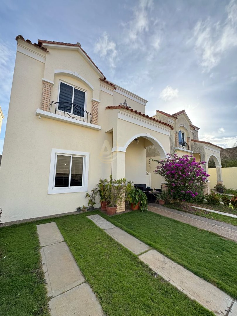 Townhouse en Venta en Margarita con excelente ubicación
