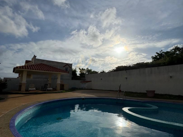 Townhouse en Venta en Margarita con excelente ubicación