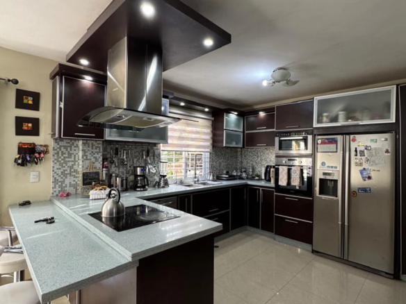 Townhouse en Venta en Margarita con excelente ubicación