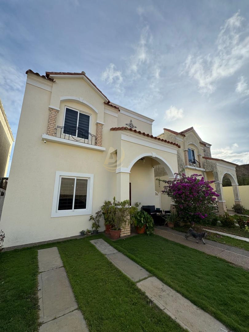 Townhouse en Venta en Margarita con excelente ubicación
