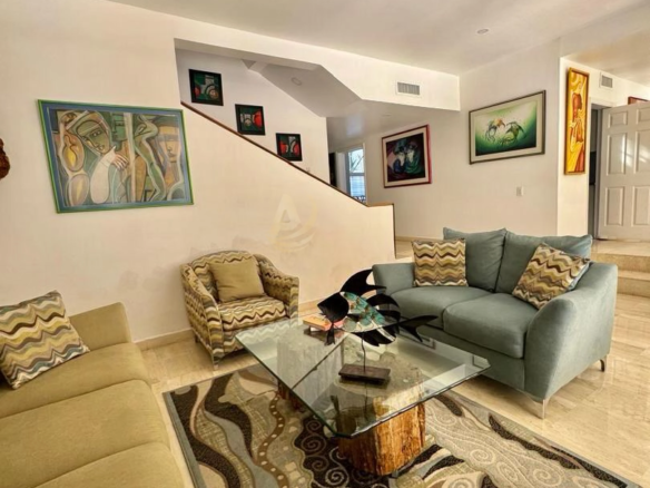 Townhouse en Venta en Margarita de Lujo