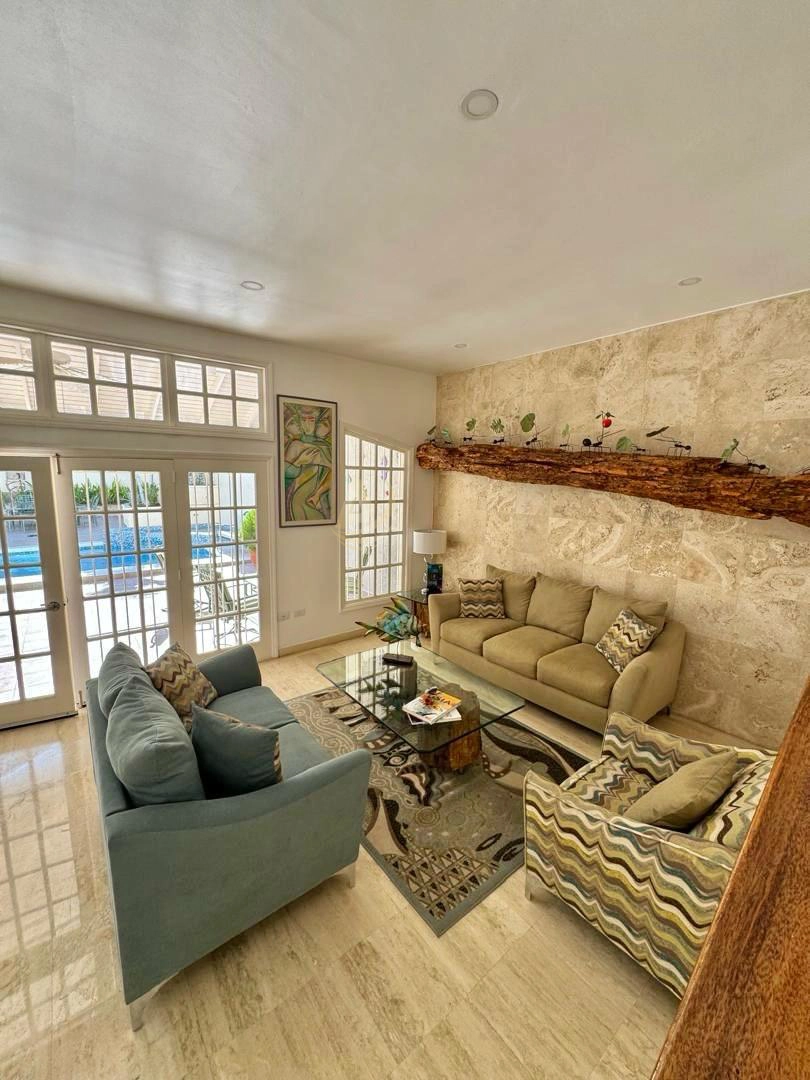 15 Townhouse en Venta en Margarita de Lujo Townhouse en Venta en Margarita de Lujo