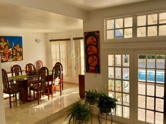 Townhouse en Venta en Margarita de Lujo